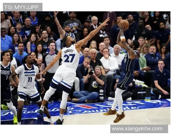 进攻很积极！戈贝尔半场7中6拿到12分7板1帽 多次快下完成扣篮