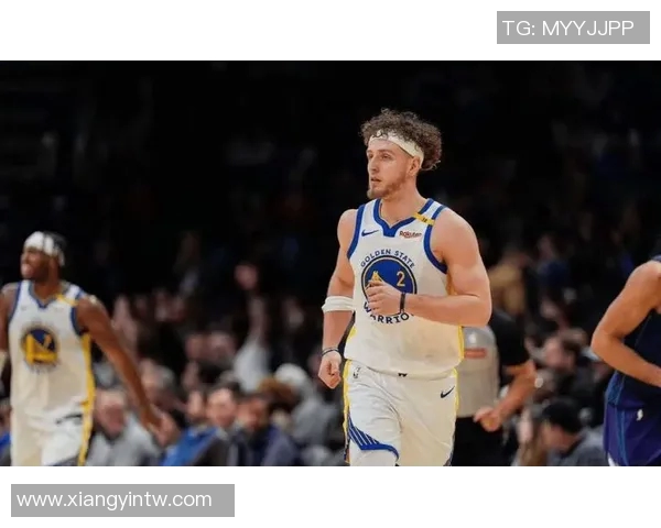 勇士两配角打成内外核心！斯潘塞统领进攻，斯波特主导内线攻守！